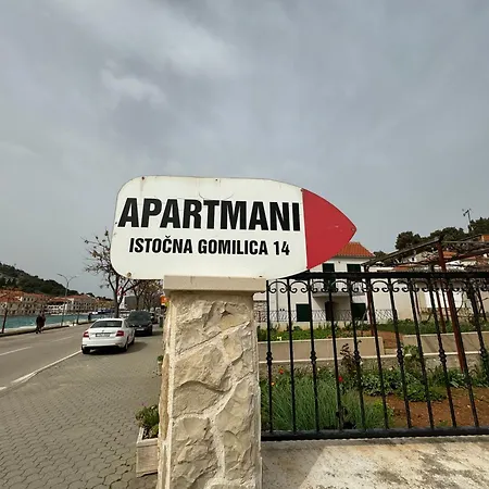 2 Istocna Gomilica Apartament Tisno